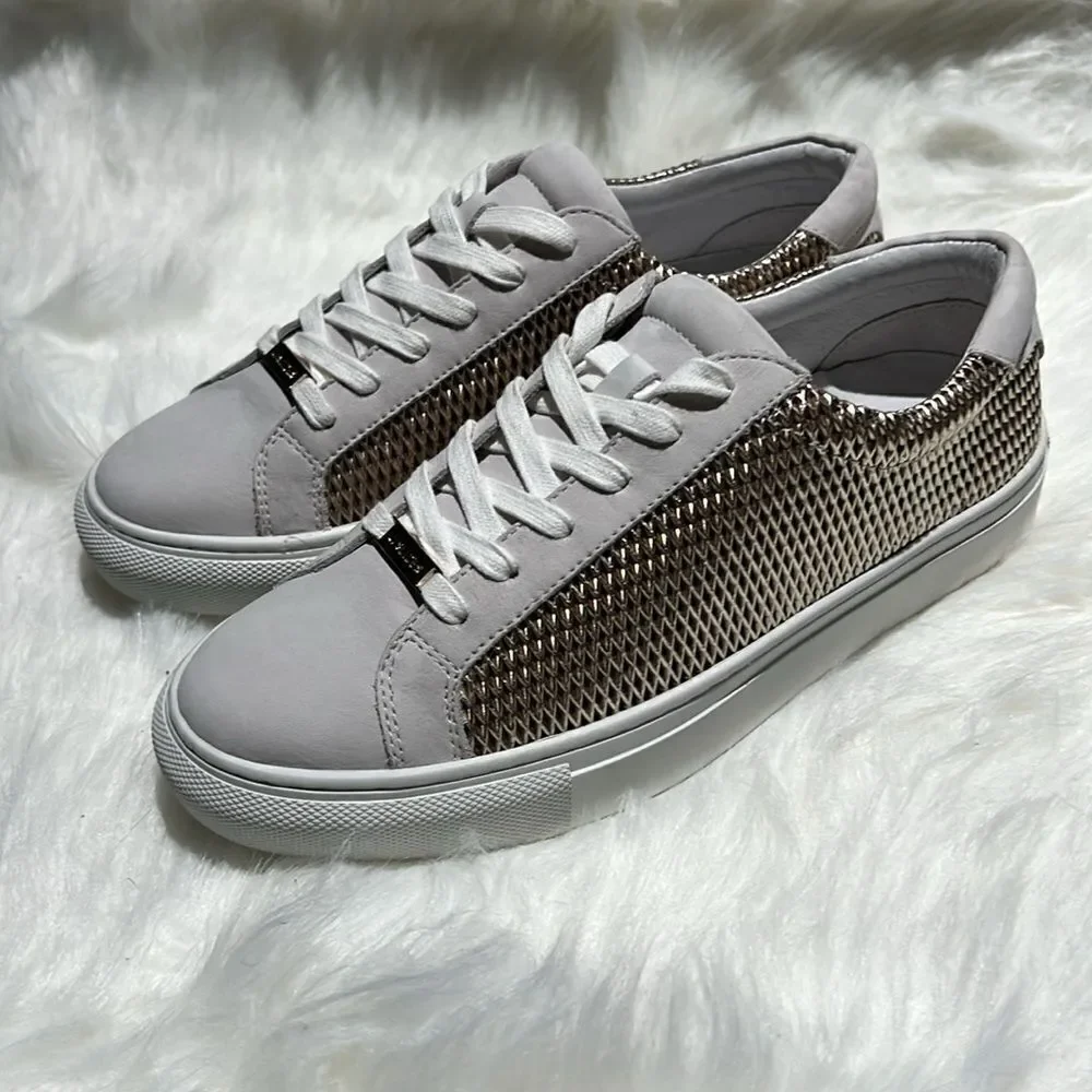 J/Slides Gold Hilton Leather‎ Platform Sneaker. Size 7.5.  B69